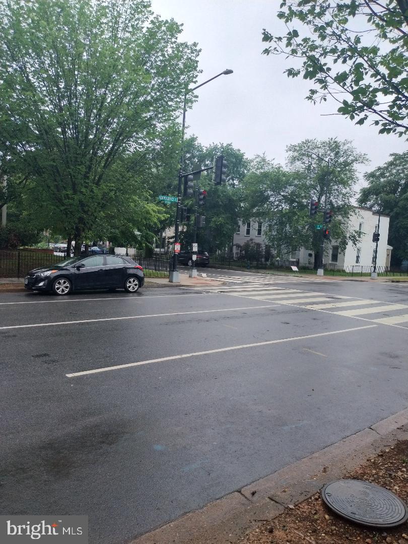 1718 INDEPENDENCE AVE SE, WASHINGTON, District Of Columbia 20003, 3 Bedrooms Bedrooms, ,1 BathroomBathrooms,Residential,For sale,1718 INDEPENDENCE AVE SE,DCDC2224022 MLS # DCDC2224022 1718 INDEPENDENCE AVE SE, WASHINGTON, District Of Columbia 20003, 3 Bedrooms Bedrooms, ,1 BathroomBathrooms,Residential,For sale,1718 INDEPENDENCE AVE SE,DCDC2224022 MLS # DCDC2224022