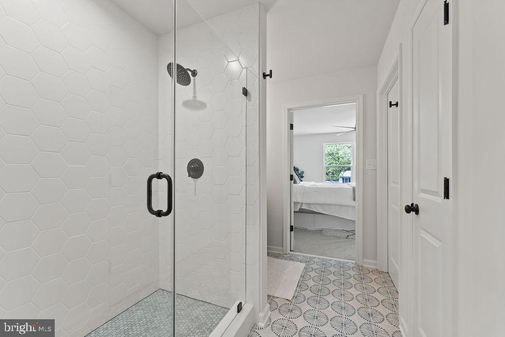 6 WILLOW BRANCH LN, FALMOUTH, Virginia 22405, 6 Bedrooms Bedrooms, ,3 BathroomsBathrooms,Residential,For sale,6 WILLOW BRANCH LN,VAST2043738 MLS # VAST2043738