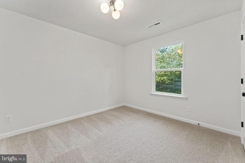 6 WILLOW BRANCH LN, FALMOUTH, Virginia 22405, 6 Bedrooms Bedrooms, ,3 BathroomsBathrooms,Residential,For sale,6 WILLOW BRANCH LN,VAST2043738 MLS # VAST2043738