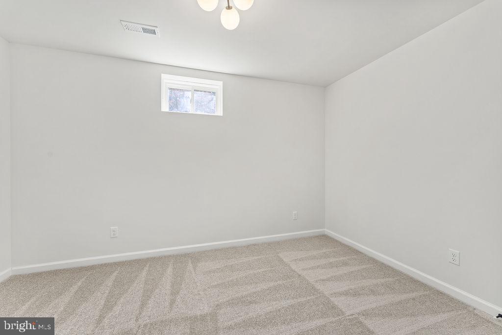 6 WILLOW BRANCH LN, FALMOUTH, Virginia 22405, 6 Bedrooms Bedrooms, ,3 BathroomsBathrooms,Residential,For sale,6 WILLOW BRANCH LN,VAST2043738 MLS # VAST2043738