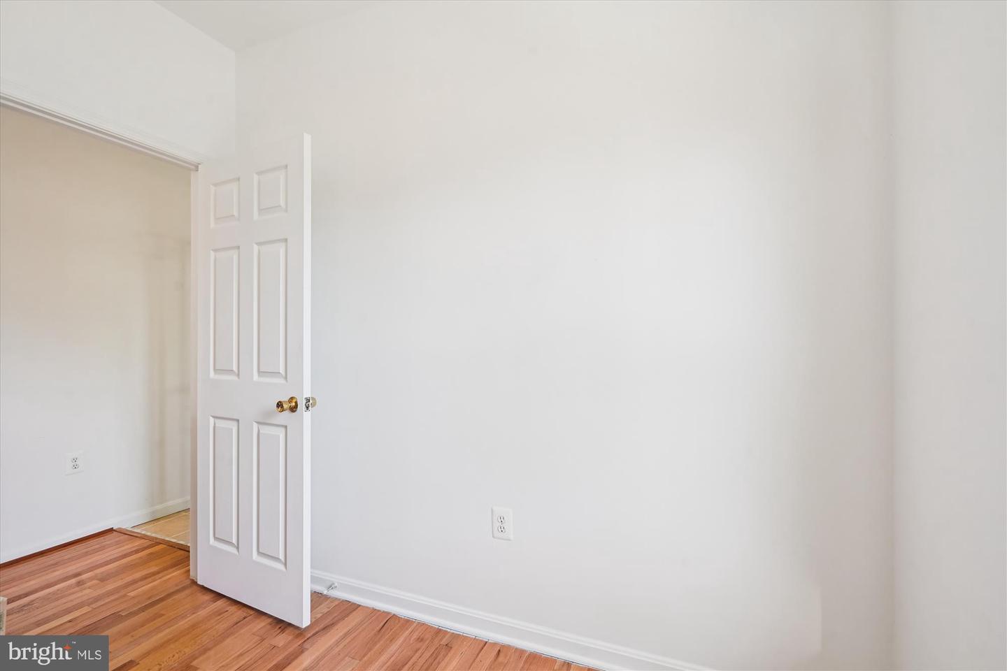 3201 NOTTAGE LN, FALLS CHURCH, Virginia 22042, 6 Bedrooms Bedrooms, ,4 BathroomsBathrooms,Residential,For sale,3201 NOTTAGE LN,VAFX2277438 MLS # VAFX2277438