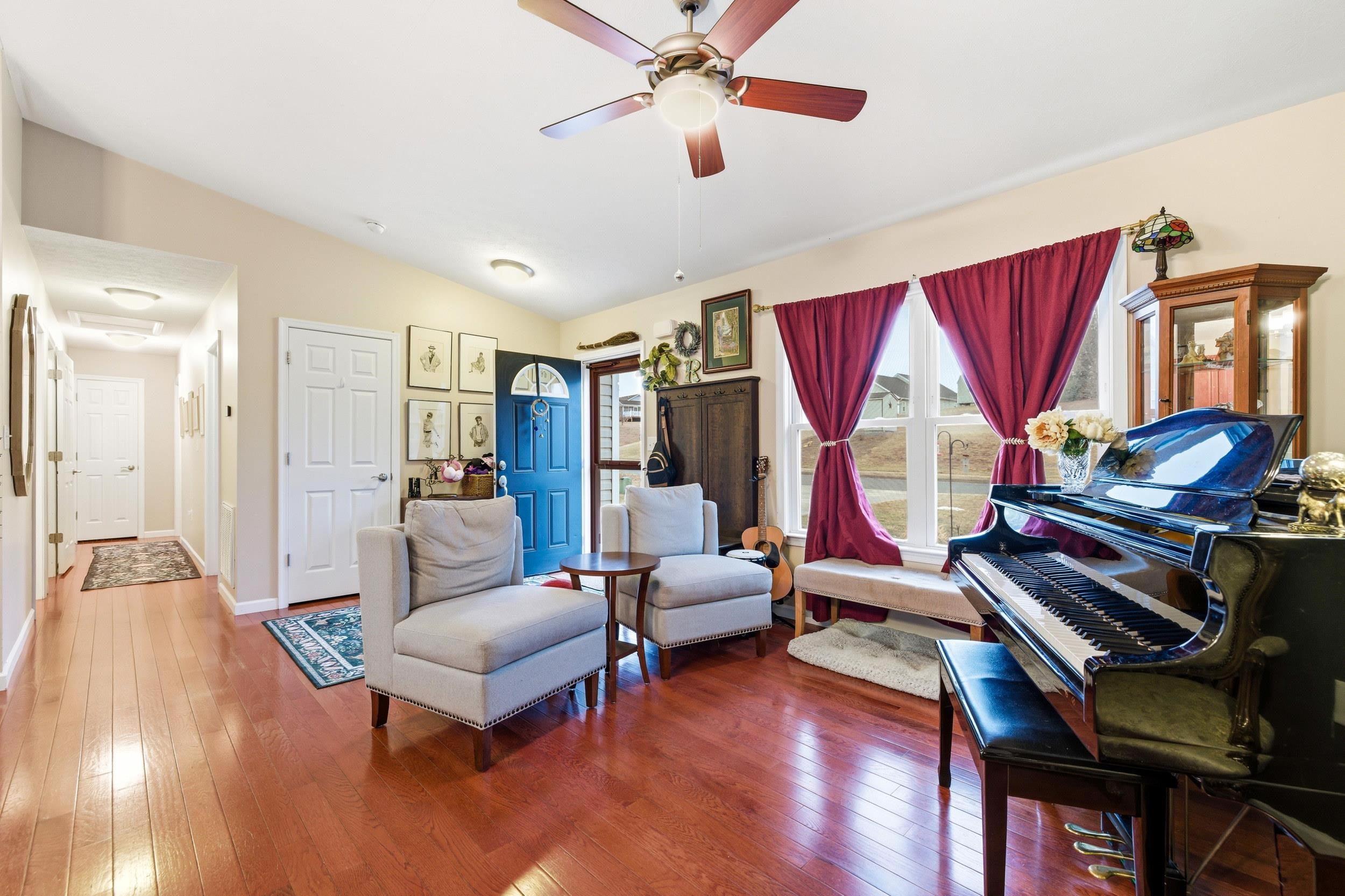 1430 MANDOLIN AVE, GROTTOES, Virginia 24441, 4 Bedrooms Bedrooms, ,3 BathroomsBathrooms,Residential,1430 Mandolin Ave, Grottoes, VA 24441,1430 MANDOLIN AVE,673508 MLS # 673508