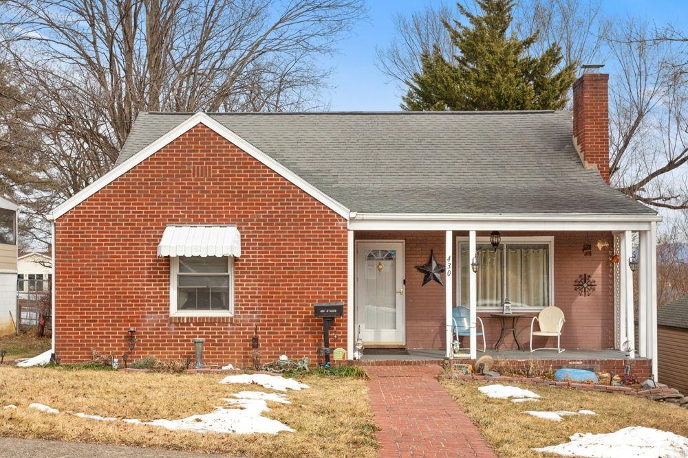 430 SUNRISE AVE, HARRISONBURG, Virginia 22801, 3 Bedrooms Bedrooms, ,2 BathroomsBathrooms,Residential,430 SUNRISE AVE,673517 MLS # 673517