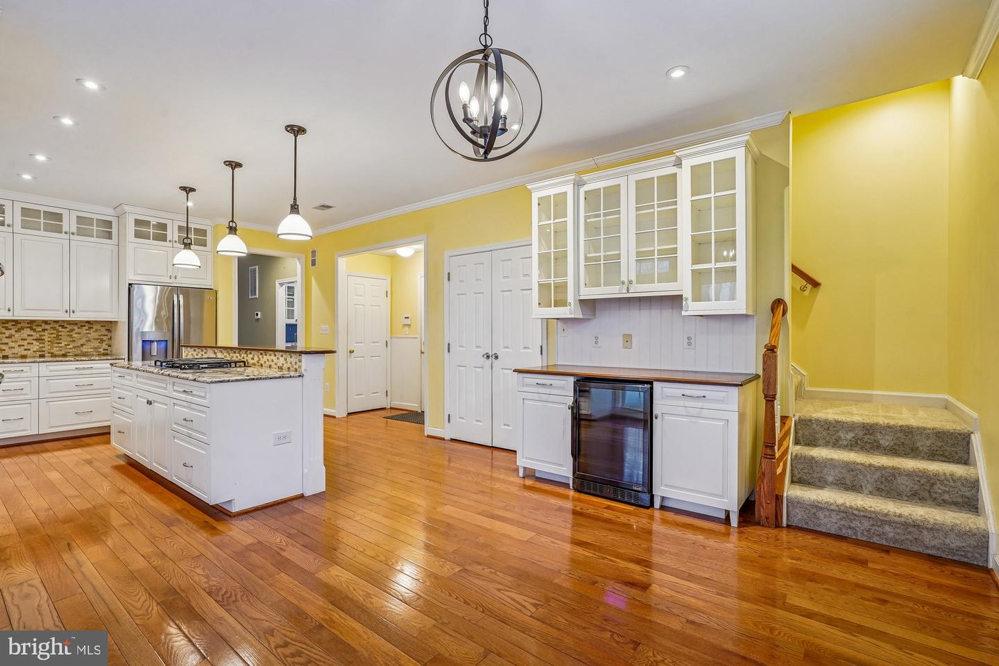 20338 CLIFTONS POINT ST, POTOMAC FALLS, Virginia 20165, 4 Bedrooms Bedrooms, 9 Rooms Rooms,4 BathroomsBathrooms,Residential,For sale,20338 CLIFTONS POINT ST,VALO2114276 MLS # VALO2114276