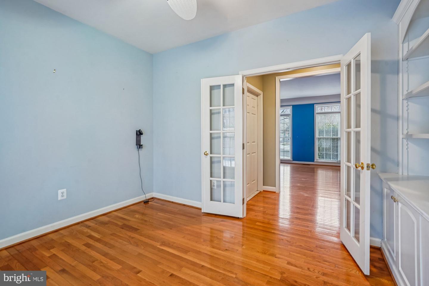 20338 CLIFTONS POINT ST, POTOMAC FALLS, Virginia 20165, 4 Bedrooms Bedrooms, 9 Rooms Rooms,4 BathroomsBathrooms,Residential,For sale,20338 CLIFTONS POINT ST,VALO2114276 MLS # VALO2114276