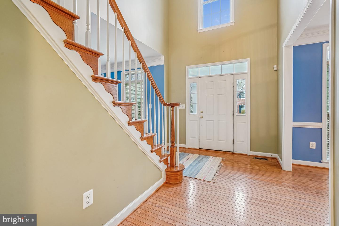 20338 CLIFTONS POINT ST, POTOMAC FALLS, Virginia 20165, 4 Bedrooms Bedrooms, 9 Rooms Rooms,4 BathroomsBathrooms,Residential,For sale,20338 CLIFTONS POINT ST,VALO2114276 MLS # VALO2114276