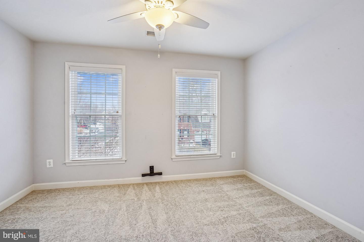 20338 CLIFTONS POINT ST, POTOMAC FALLS, Virginia 20165, 4 Bedrooms Bedrooms, 9 Rooms Rooms,4 BathroomsBathrooms,Residential,For sale,20338 CLIFTONS POINT ST,VALO2114276 MLS # VALO2114276