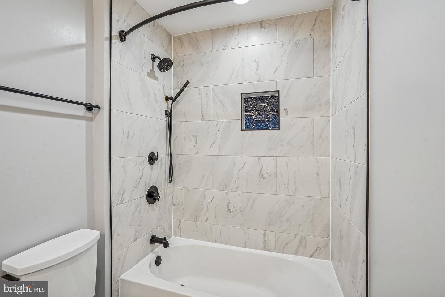 20338 CLIFTONS POINT ST, POTOMAC FALLS, Virginia 20165, 4 Bedrooms Bedrooms, 9 Rooms Rooms,4 BathroomsBathrooms,Residential,For sale,20338 CLIFTONS POINT ST,VALO2114276 MLS # VALO2114276