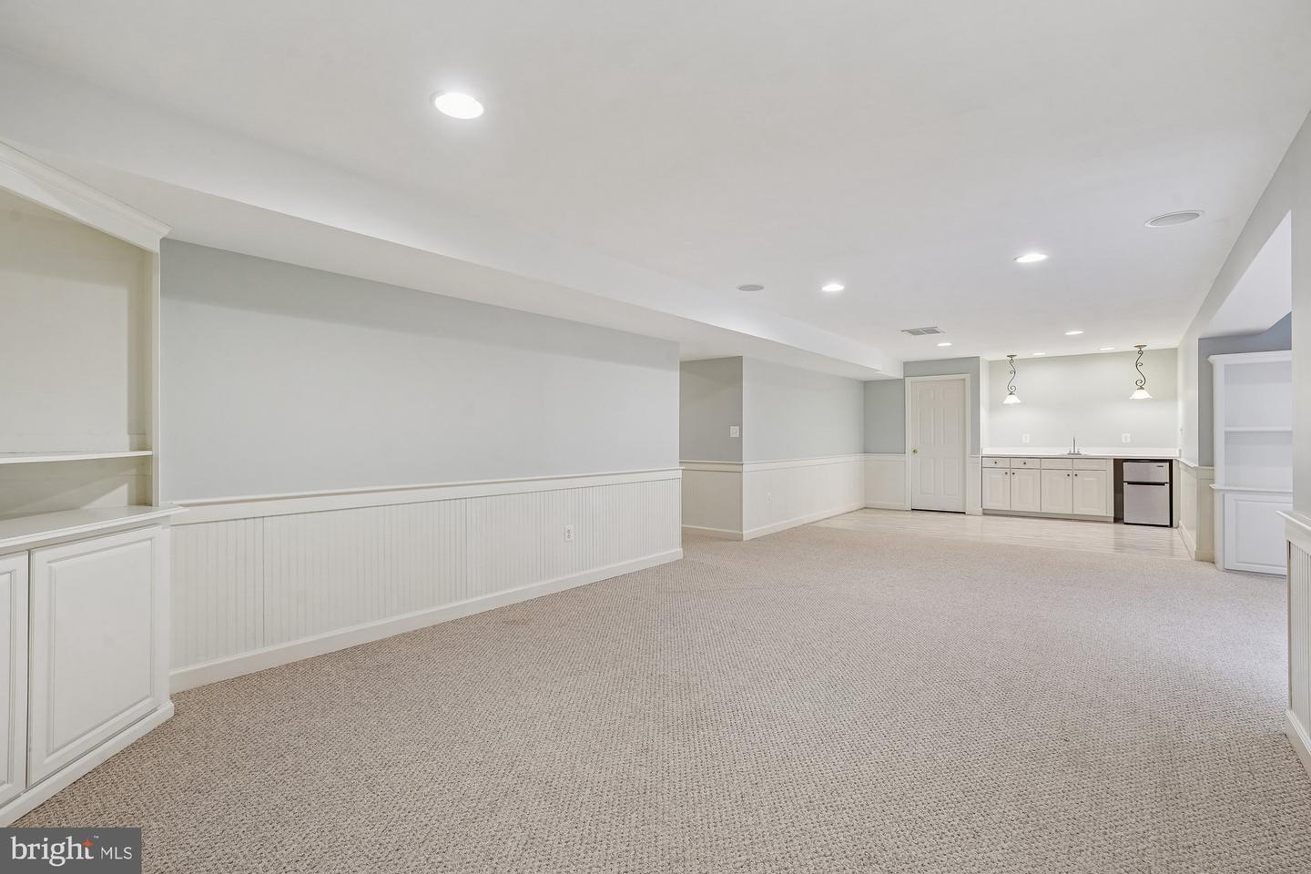 20338 CLIFTONS POINT ST, POTOMAC FALLS, Virginia 20165, 4 Bedrooms Bedrooms, 9 Rooms Rooms,4 BathroomsBathrooms,Residential,For sale,20338 CLIFTONS POINT ST,VALO2114276 MLS # VALO2114276