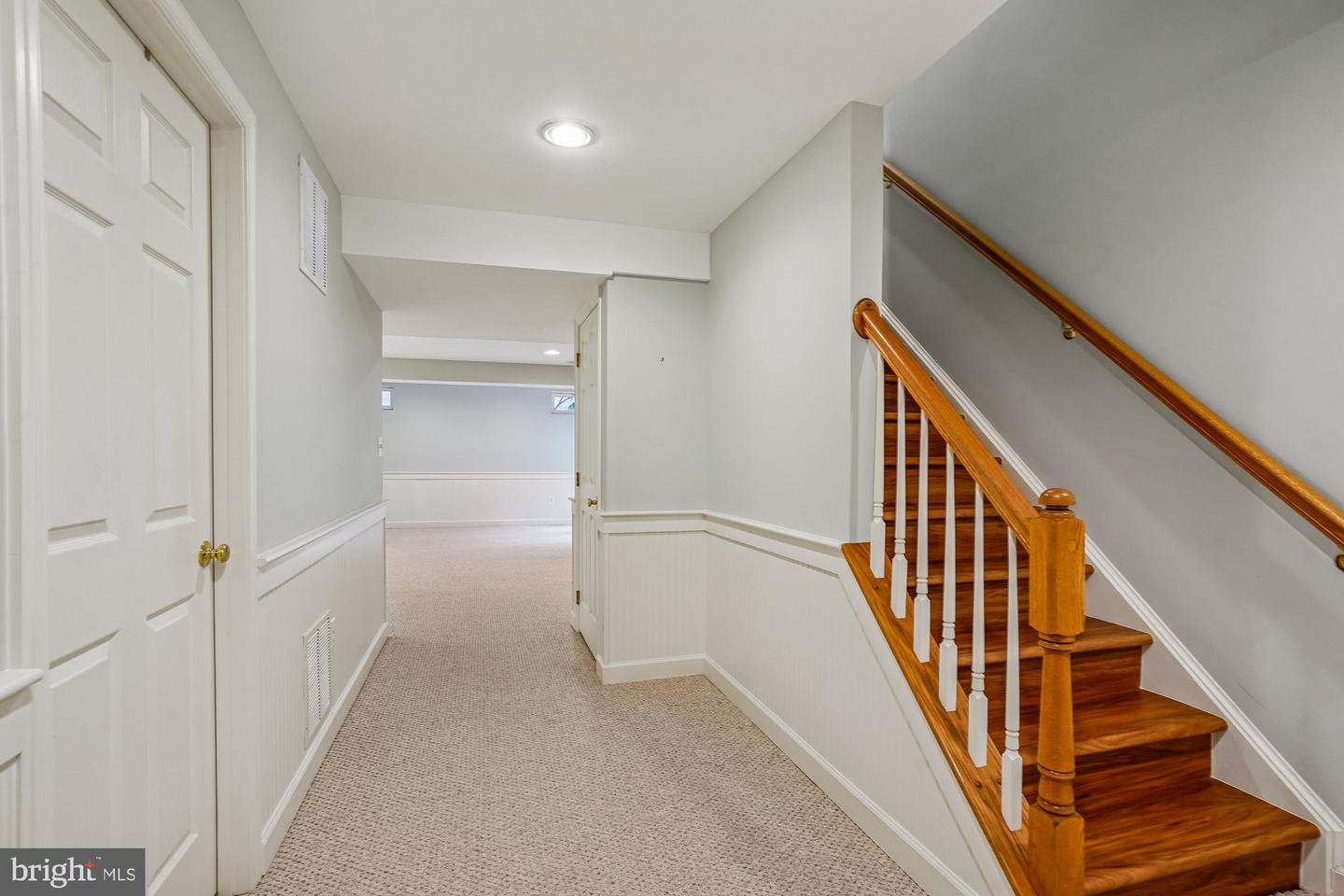 20338 CLIFTONS POINT ST, POTOMAC FALLS, Virginia 20165, 4 Bedrooms Bedrooms, 9 Rooms Rooms,4 BathroomsBathrooms,Residential,For sale,20338 CLIFTONS POINT ST,VALO2114276 MLS # VALO2114276