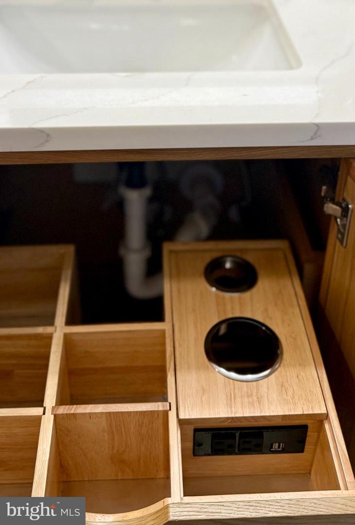 11423 HAYLOFT LN, GLEN ALLEN, Virginia 23060, 3 Bedrooms Bedrooms, ,3 BathroomsBathrooms,Residential,For sale,11423 HAYLOFT LN,VAHN2001154 MLS # VAHN2001154