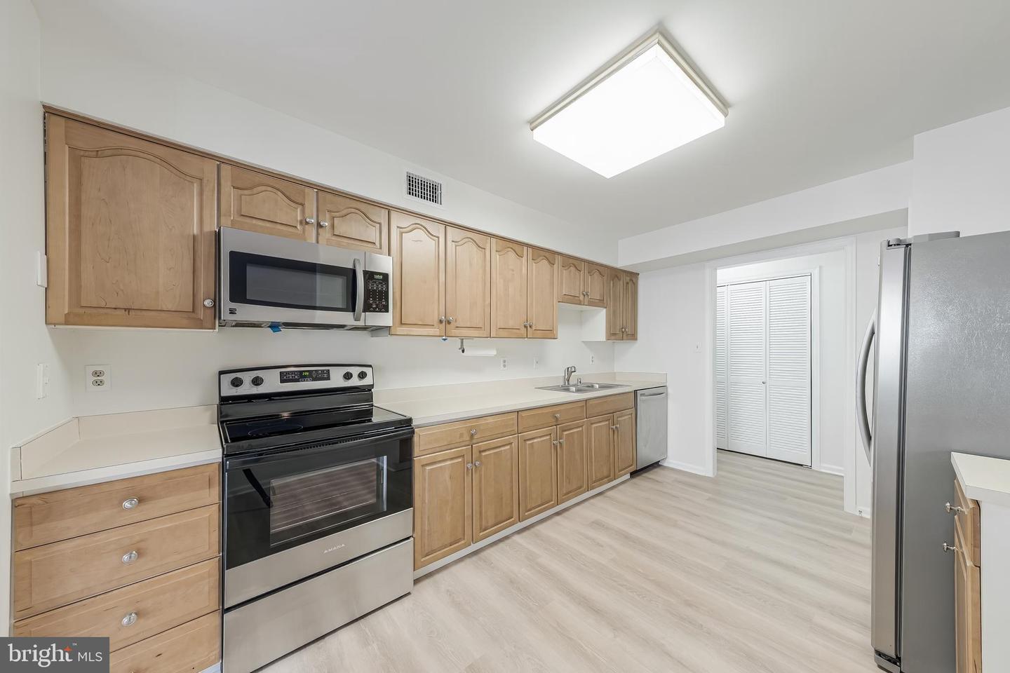 1427 CHURCH HILL PL, RESTON, Virginia 20194, 2 Bedrooms Bedrooms, ,2 BathroomsBathrooms,Residential,For sale,1427 CHURCH HILL PL,VAFX2288276 MLS # VAFX2288276 1427 CHURCH HILL PL, RESTON, Virginia 20194, 2 Bedrooms Bedrooms, ,2 BathroomsBathrooms,Residential,For sale,1427 CHURCH HILL PL,VAFX2288276 MLS # VAFX2288276