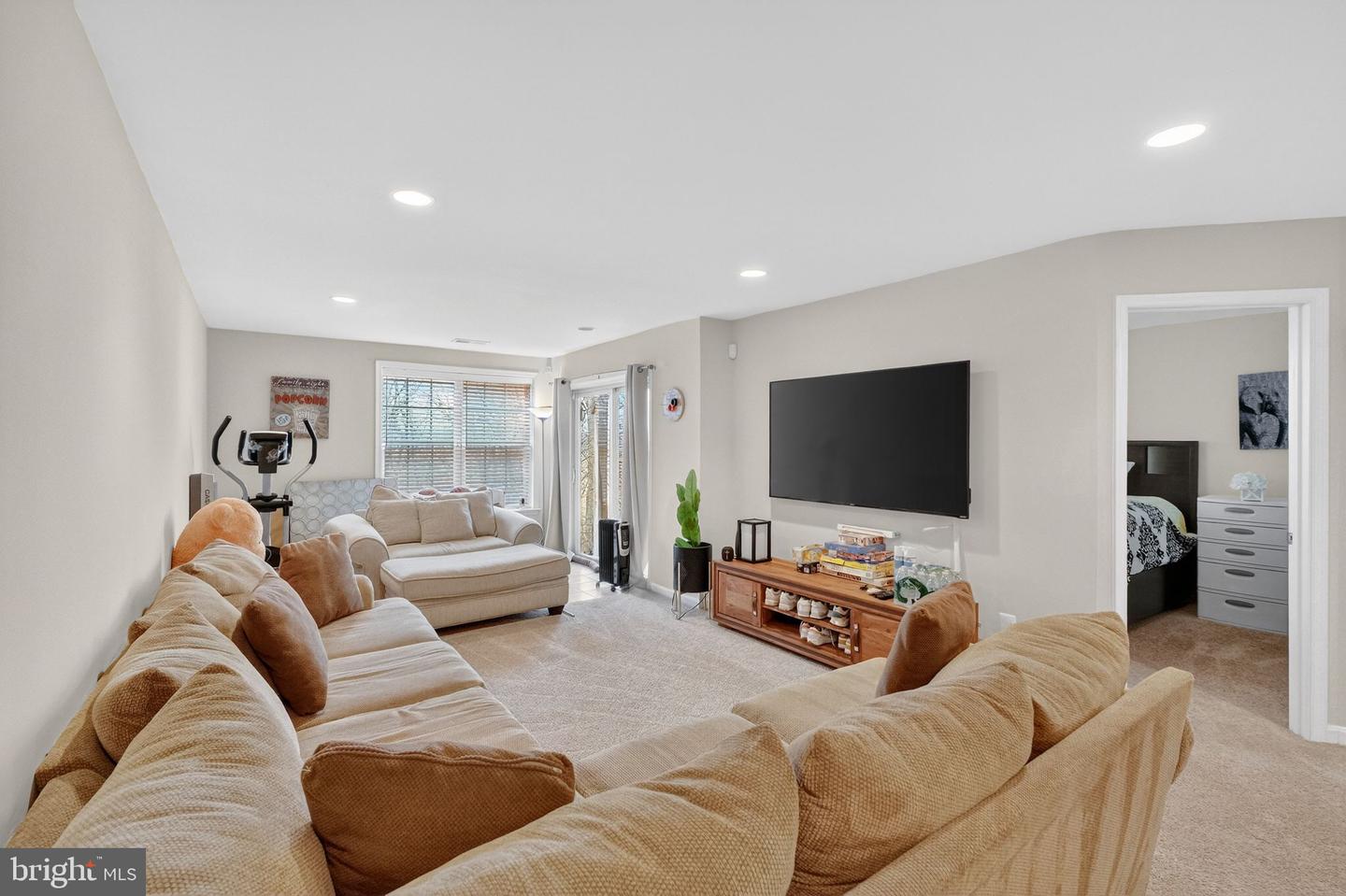 9020 ENDICOTT PL, LORTON, Virginia 22079, 4 Bedrooms Bedrooms, ,3 BathroomsBathrooms,Residential,For sale,9020 ENDICOTT PL,VAFX2288280 MLS # VAFX2288280 9020 ENDICOTT PL, LORTON, Virginia 22079, 4 Bedrooms Bedrooms, ,3 BathroomsBathrooms,Residential,For sale,9020 ENDICOTT PL,VAFX2288280 MLS # VAFX2288280