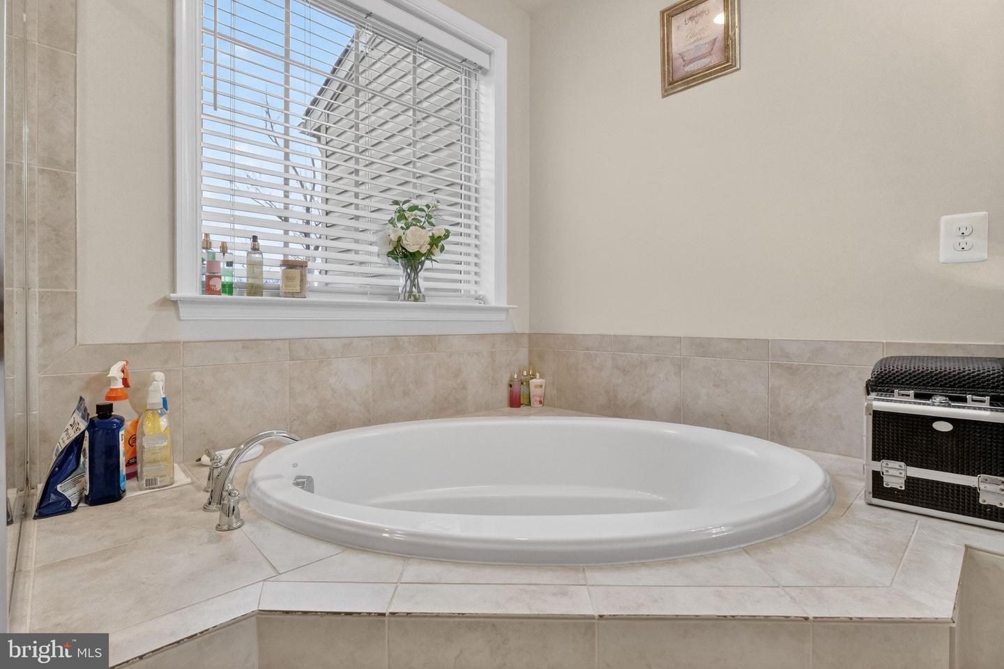 9020 ENDICOTT PL, LORTON, Virginia 22079, 4 Bedrooms Bedrooms, ,3 BathroomsBathrooms,Residential,For sale,9020 ENDICOTT PL,VAFX2288280 MLS # VAFX2288280 9020 ENDICOTT PL, LORTON, Virginia 22079, 4 Bedrooms Bedrooms, ,3 BathroomsBathrooms,Residential,For sale,9020 ENDICOTT PL,VAFX2288280 MLS # VAFX2288280