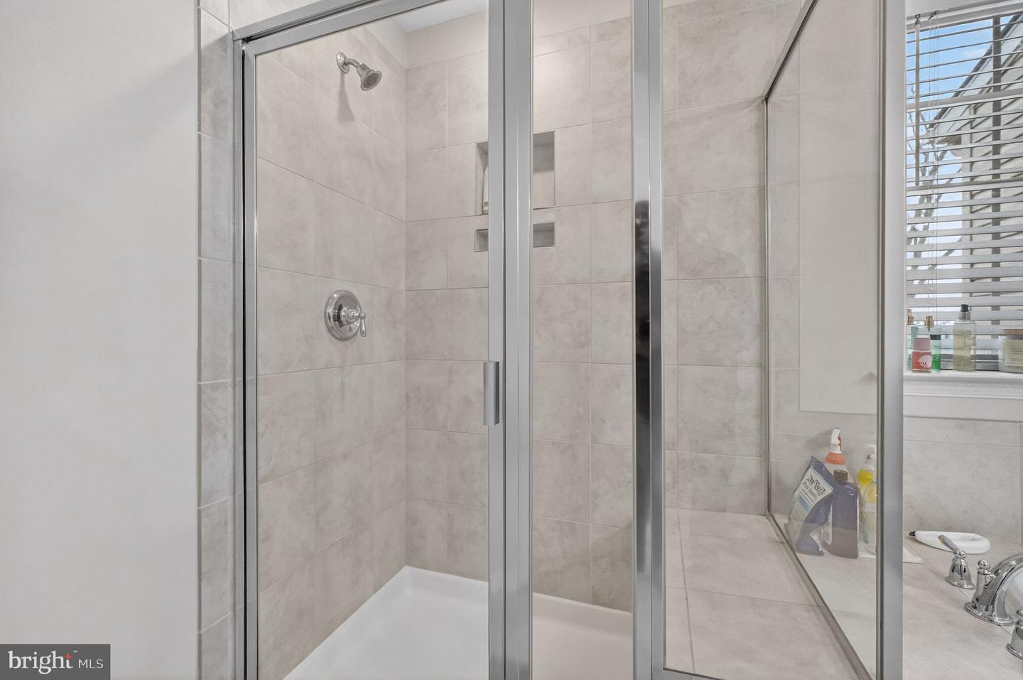 9020 ENDICOTT PL, LORTON, Virginia 22079, 4 Bedrooms Bedrooms, ,3 BathroomsBathrooms,Residential,For sale,9020 ENDICOTT PL,VAFX2288280 MLS # VAFX2288280 9020 ENDICOTT PL, LORTON, Virginia 22079, 4 Bedrooms Bedrooms, ,3 BathroomsBathrooms,Residential,For sale,9020 ENDICOTT PL,VAFX2288280 MLS # VAFX2288280