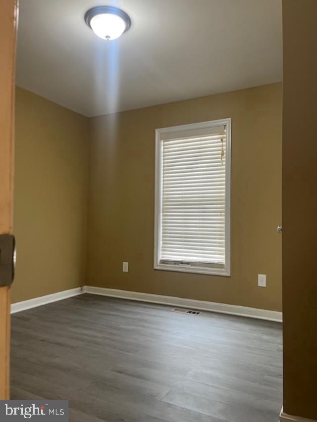 8021 CAMP TOWN RD, SPOTSYLVANIA, Virginia 22551, 3 Bedrooms Bedrooms, ,2 BathroomsBathrooms,Residential,For sale,8021 CAMP TOWN RD,VASP2039152 MLS # VASP2039152