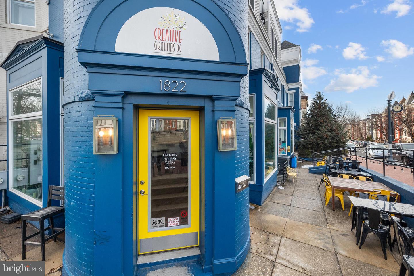 1812 N CAPITOL ST NW #201, WASHINGTON, District Of Columbia 20002, 2 Bedrooms Bedrooms, 4 Rooms Rooms,2 BathroomsBathrooms,Residential,For sale,1812 N CAPITOL ST NW #201,DCDC2245560 MLS # DCDC2245560