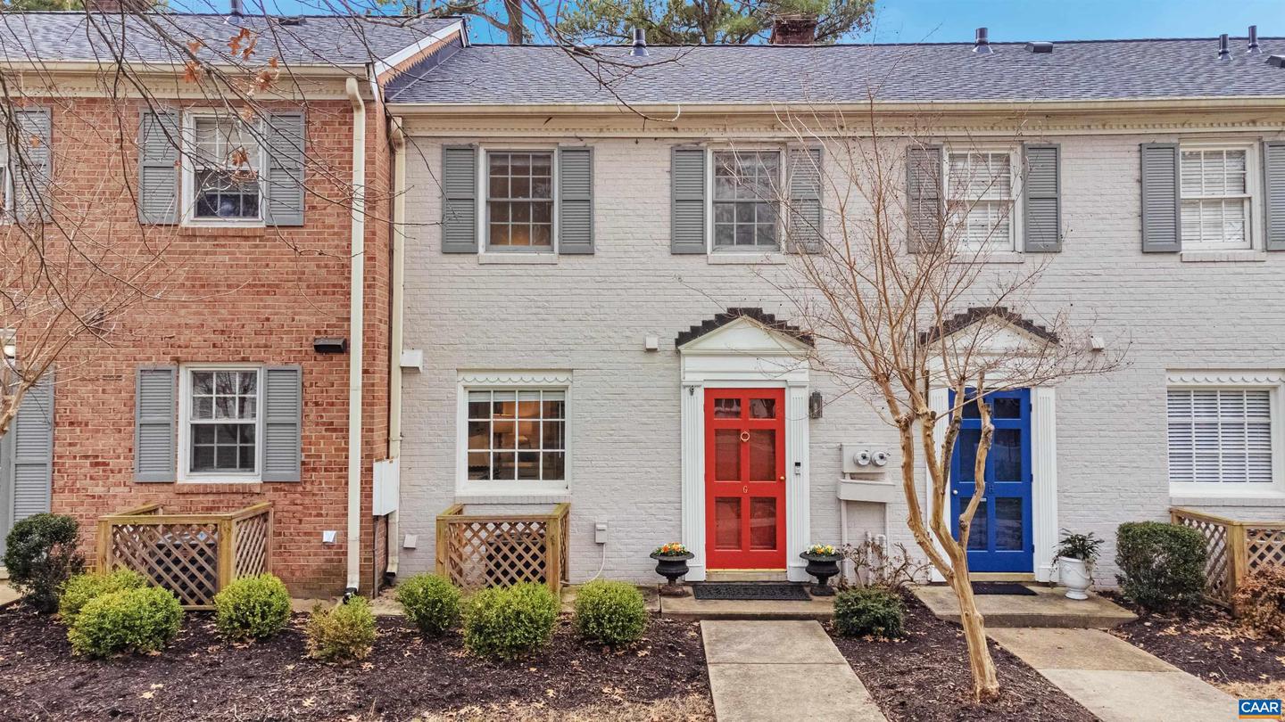 9111 DERBYSHIRE RD #G, HENRICO, Virginia 23229, 2 Bedrooms Bedrooms, ,1 BathroomBathrooms,Residential,For sale,9111 DERBYSHIRE RD #G,673448 MLS # 673448 9111 DERBYSHIRE RD #G, HENRICO, Virginia 23229, 2 Bedrooms Bedrooms, ,1 BathroomBathrooms,Residential,For sale,9111 DERBYSHIRE RD #G,673448 MLS # 673448