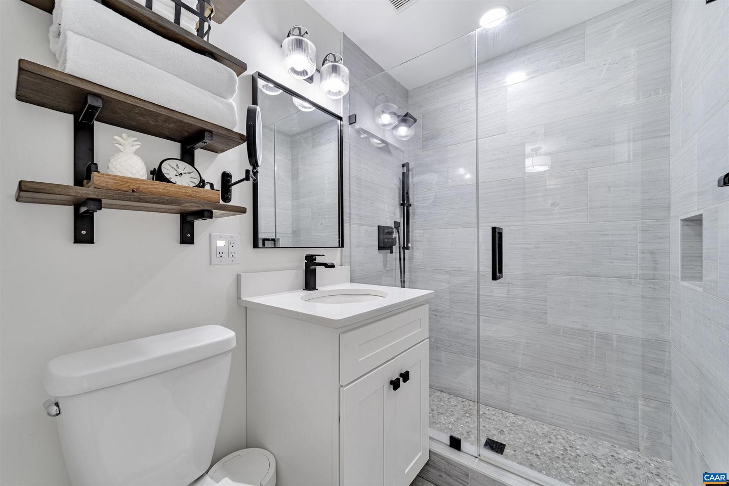 9111 DERBYSHIRE RD #G, HENRICO, Virginia 23229, 2 Bedrooms Bedrooms, ,1 BathroomBathrooms,Residential,For sale,9111 DERBYSHIRE RD #G,673448 MLS # 673448 9111 DERBYSHIRE RD #G, HENRICO, Virginia 23229, 2 Bedrooms Bedrooms, ,1 BathroomBathrooms,Residential,For sale,9111 DERBYSHIRE RD #G,673448 MLS # 673448