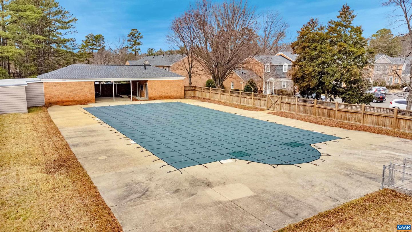 9111 DERBYSHIRE RD #G, HENRICO, Virginia 23229, 2 Bedrooms Bedrooms, ,1 BathroomBathrooms,Residential,For sale,9111 DERBYSHIRE RD #G,673448 MLS # 673448 9111 DERBYSHIRE RD #G, HENRICO, Virginia 23229, 2 Bedrooms Bedrooms, ,1 BathroomBathrooms,Residential,For sale,9111 DERBYSHIRE RD #G,673448 MLS # 673448