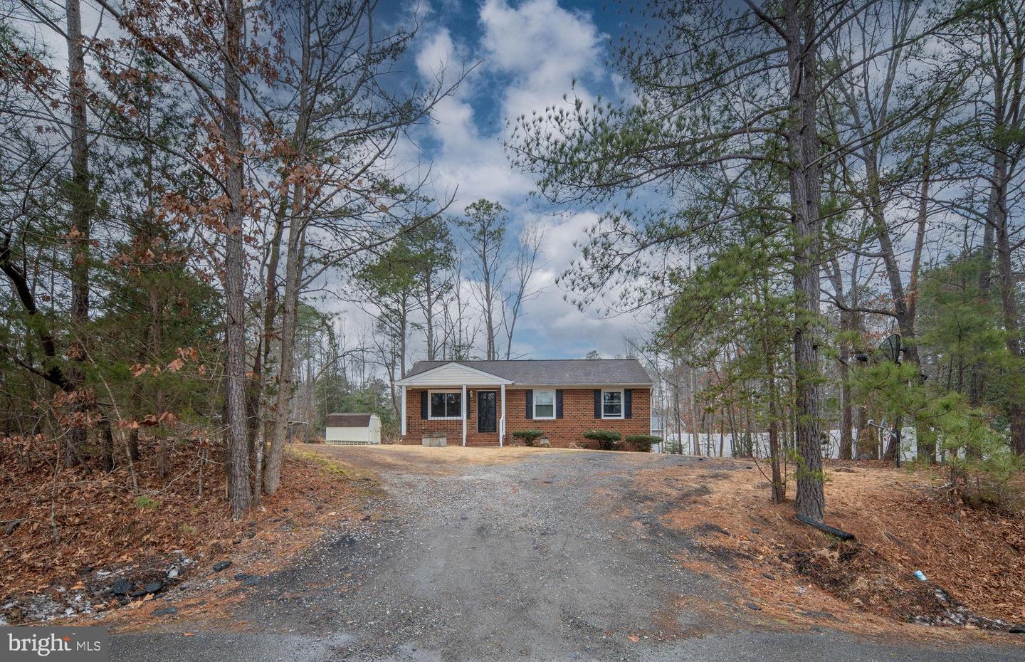 100 AMERICAN DR, RUTHER GLEN, Virginia 22546, 3 Bedrooms Bedrooms, 7 Rooms Rooms,1 BathroomBathrooms,Residential,For sale,100 AMERICAN DR,VACV2009560 MLS # VACV2009560 100 AMERICAN DR, RUTHER GLEN, Virginia 22546, 3 Bedrooms Bedrooms, 7 Rooms Rooms,1 BathroomBathrooms,Residential,For sale,100 AMERICAN DR,VACV2009560 MLS # VACV2009560