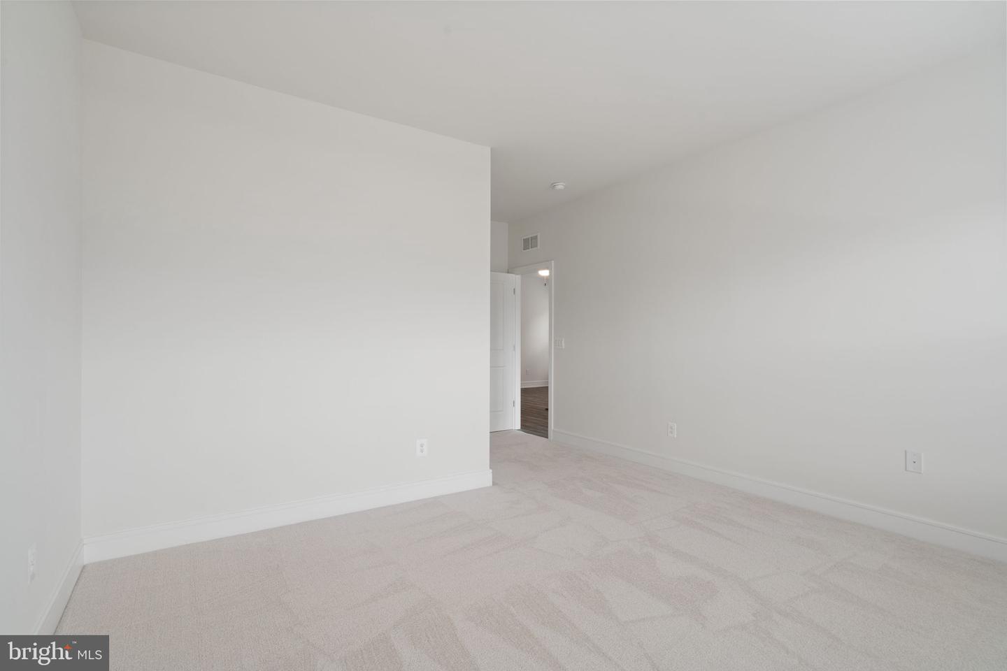 14712 GRAND CRU LOOP, GAINESVILLE, Virginia 20155, 3 Bedrooms Bedrooms, 6 Rooms Rooms,2 BathroomsBathrooms,Residential,For sale,14712 GRAND CRU LOOP,VAPW2112920 MLS # VAPW2112920 14712 GRAND CRU LOOP, GAINESVILLE, Virginia 20155, 3 Bedrooms Bedrooms, 6 Rooms Rooms,2 BathroomsBathrooms,Residential,For sale,14712 GRAND CRU LOOP,VAPW2112920 MLS # VAPW2112920