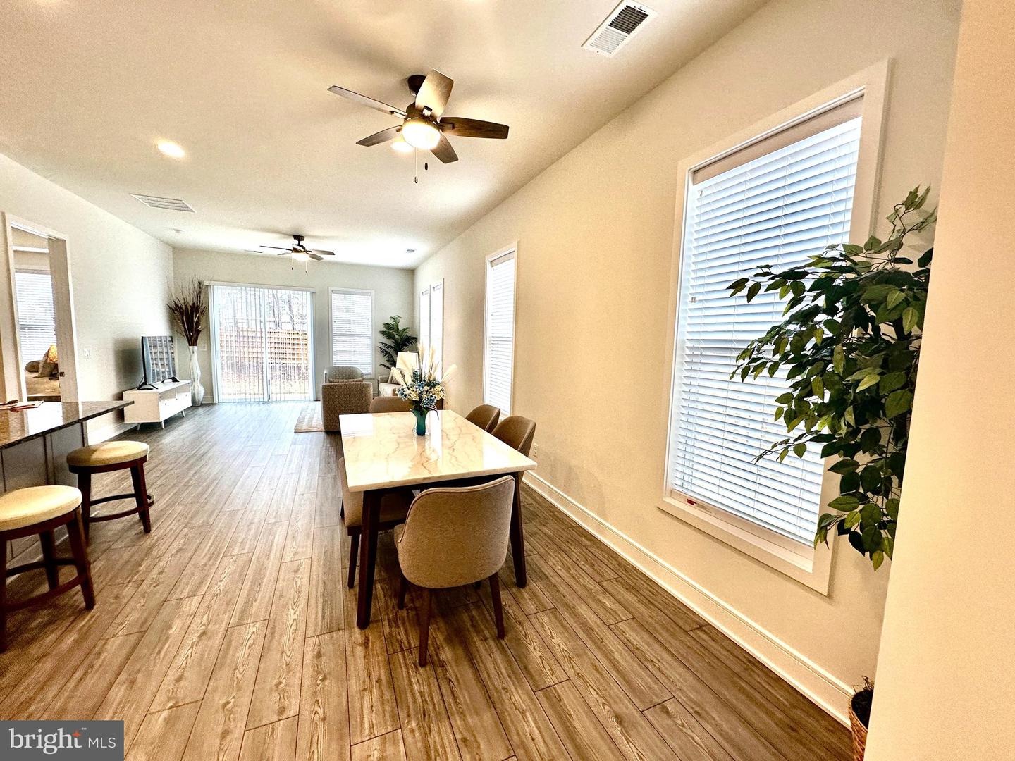 14712 GRAND CRU LOOP, GAINESVILLE, Virginia 20155, 3 Bedrooms Bedrooms, 6 Rooms Rooms,2 BathroomsBathrooms,Residential,For sale,14712 GRAND CRU LOOP,VAPW2112920 MLS # VAPW2112920