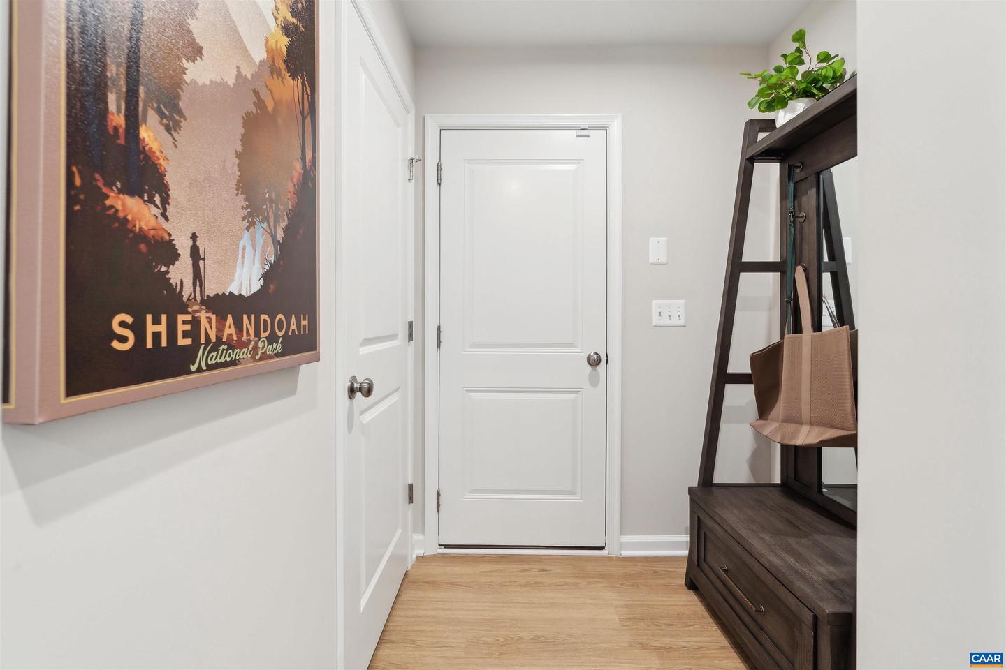 290 TRAILFORK RD, BARBOURSVILLE, Virginia 22923, 3 Bedrooms Bedrooms, ,2 BathroomsBathrooms,Residential,For sale,290 TRAILFORK RD,673509 MLS # 673509