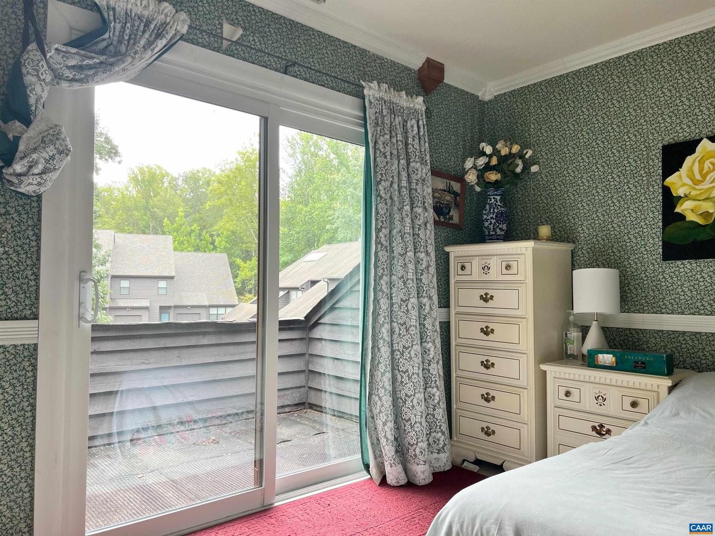 1518 BIRNAM DR, CHARLOTTESVILLE, Virginia 22901, 2 Bedrooms Bedrooms, ,2 BathroomsBathrooms,Residential,For sale,1518 BIRNAM DR,673512 MLS # 673512