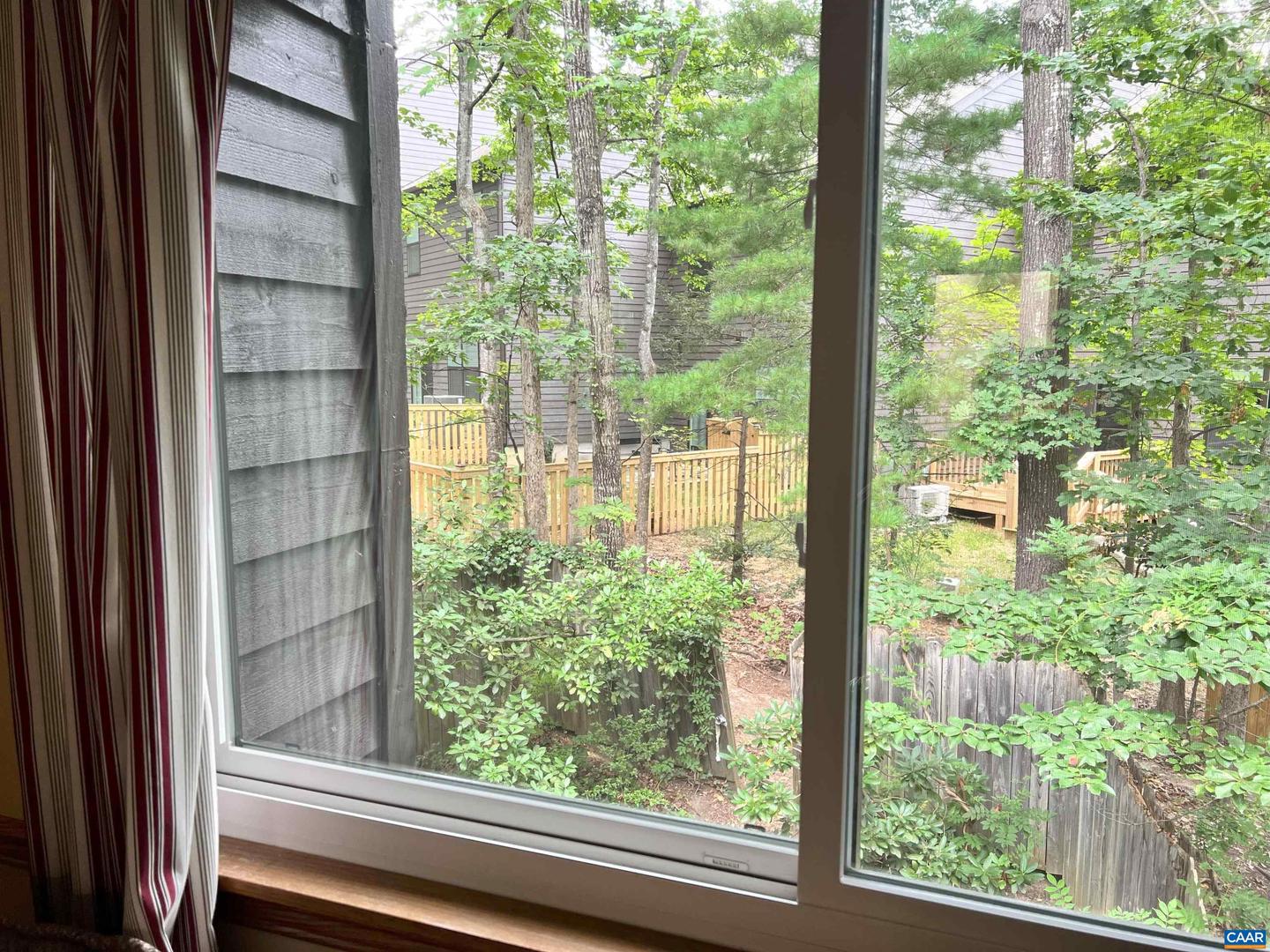 1518 BIRNAM DR, CHARLOTTESVILLE, Virginia 22901, 2 Bedrooms Bedrooms, ,2 BathroomsBathrooms,Residential,For sale,1518 BIRNAM DR,673512 MLS # 673512