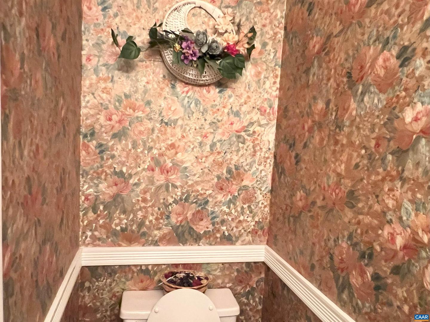 1518 BIRNAM DR, CHARLOTTESVILLE, Virginia 22901, 2 Bedrooms Bedrooms, ,2 BathroomsBathrooms,Residential,For sale,1518 BIRNAM DR,673512 MLS # 673512