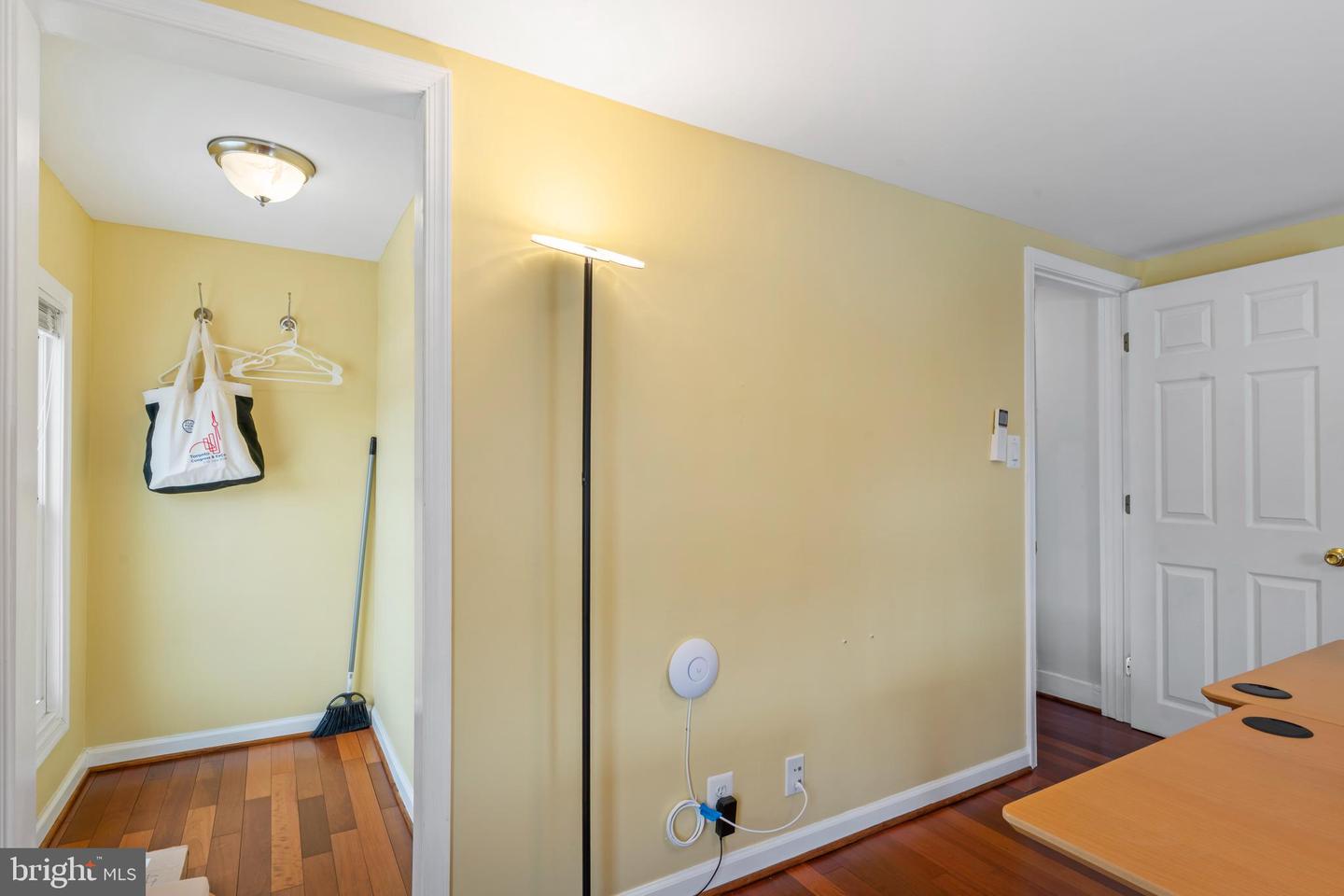 4235 CHAIN BRIDGE RD, FAIRFAX, Virginia 22030, ,Land,For sale,4235 CHAIN BRIDGE RD,VAFC2007804 MLS # VAFC2007804