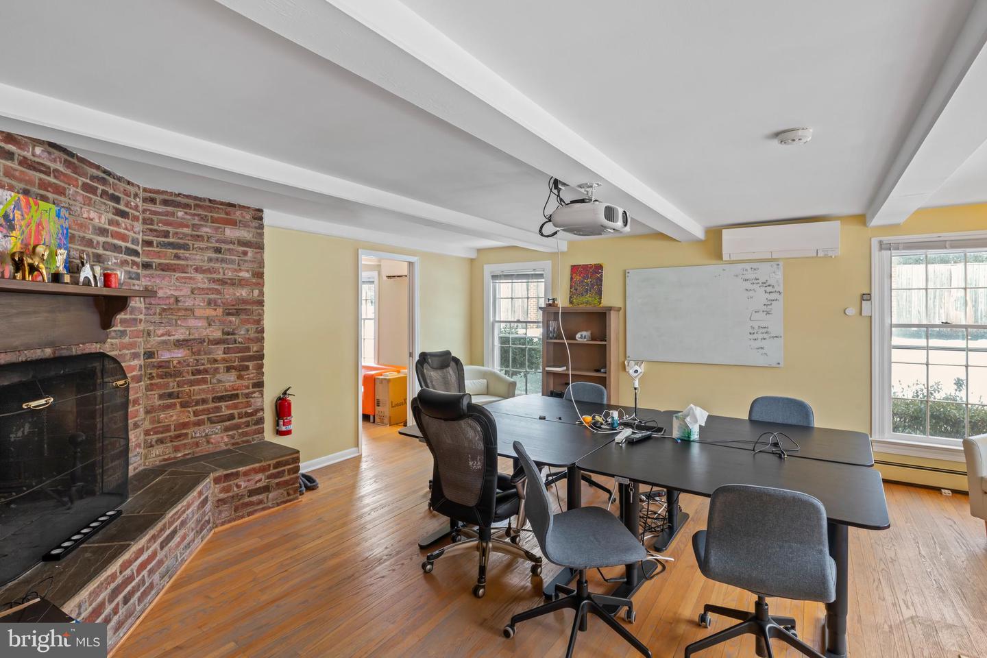 4235 CHAIN BRIDGE RD, FAIRFAX, Virginia 22030, ,Land,For sale,4235 CHAIN BRIDGE RD,VAFC2007804 MLS # VAFC2007804