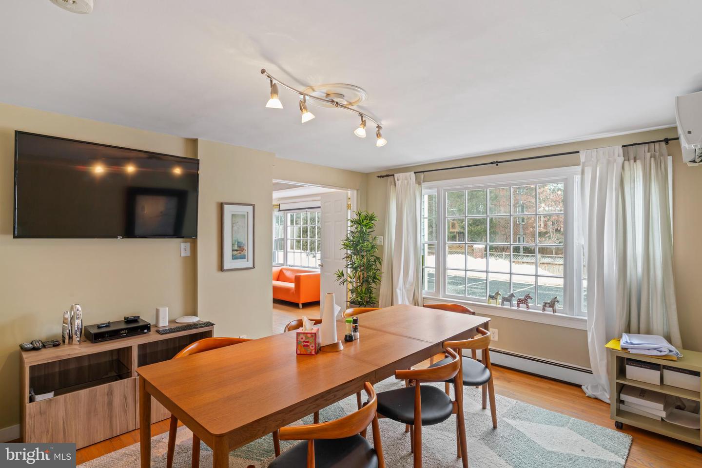 4235 CHAIN BRIDGE RD, FAIRFAX, Virginia 22030, ,Land,For sale,4235 CHAIN BRIDGE RD,VAFC2007804 MLS # VAFC2007804