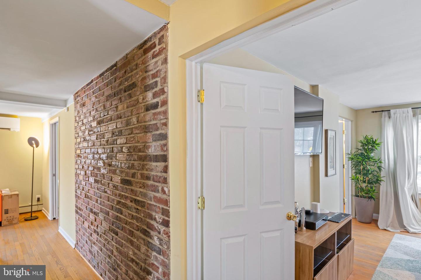 4235 CHAIN BRIDGE RD, FAIRFAX, Virginia 22030, ,Land,For sale,4235 CHAIN BRIDGE RD,VAFC2007804 MLS # VAFC2007804