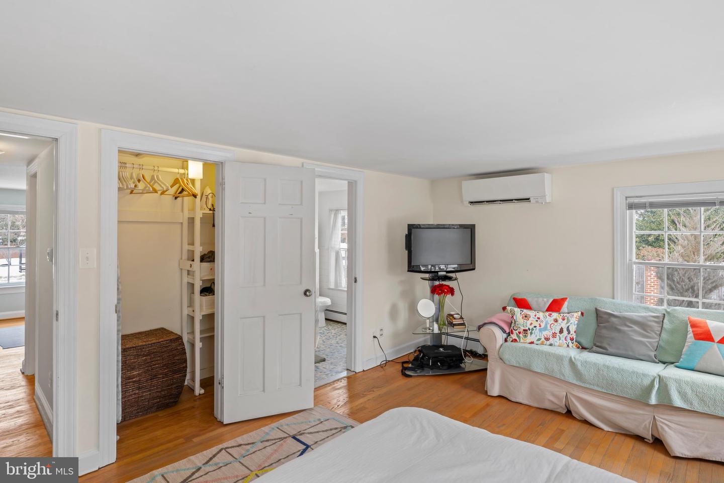 4235 CHAIN BRIDGE RD, FAIRFAX, Virginia 22030, ,Land,For sale,4235 CHAIN BRIDGE RD,VAFC2007804 MLS # VAFC2007804