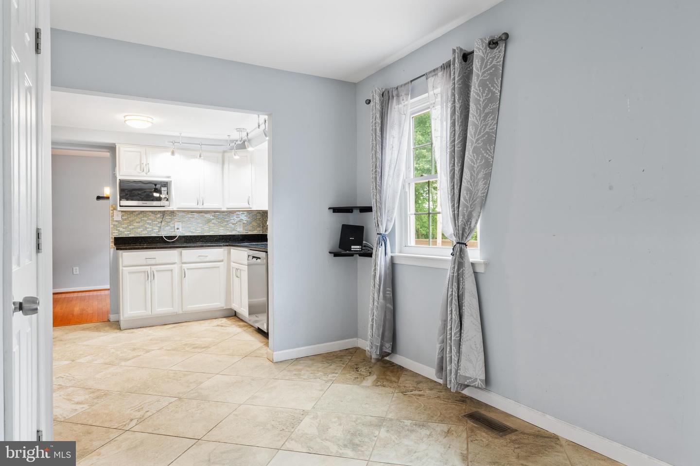 1407 SKYHAVEN CT, HERNDON, Virginia 20170, 3 Bedrooms Bedrooms, ,3 BathroomsBathrooms,Residential,For sale,1407 SKYHAVEN CT,VAFX2257578 MLS # VAFX2257578