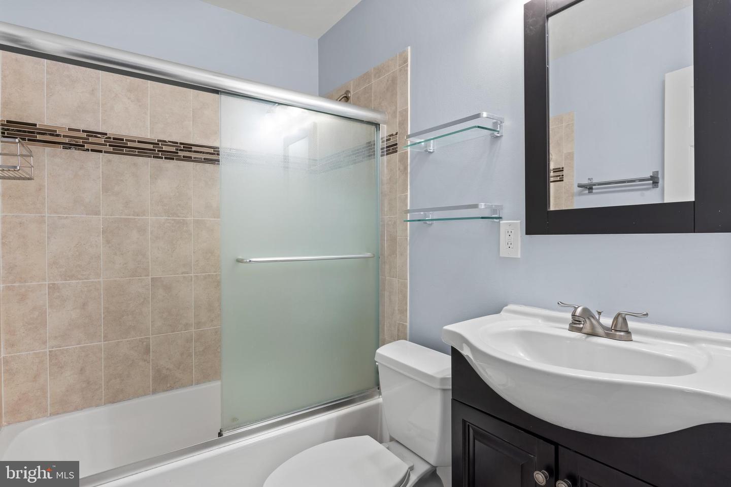 1407 SKYHAVEN CT, HERNDON, Virginia 20170, 3 Bedrooms Bedrooms, ,3 BathroomsBathrooms,Residential,For sale,1407 SKYHAVEN CT,VAFX2257578 MLS # VAFX2257578