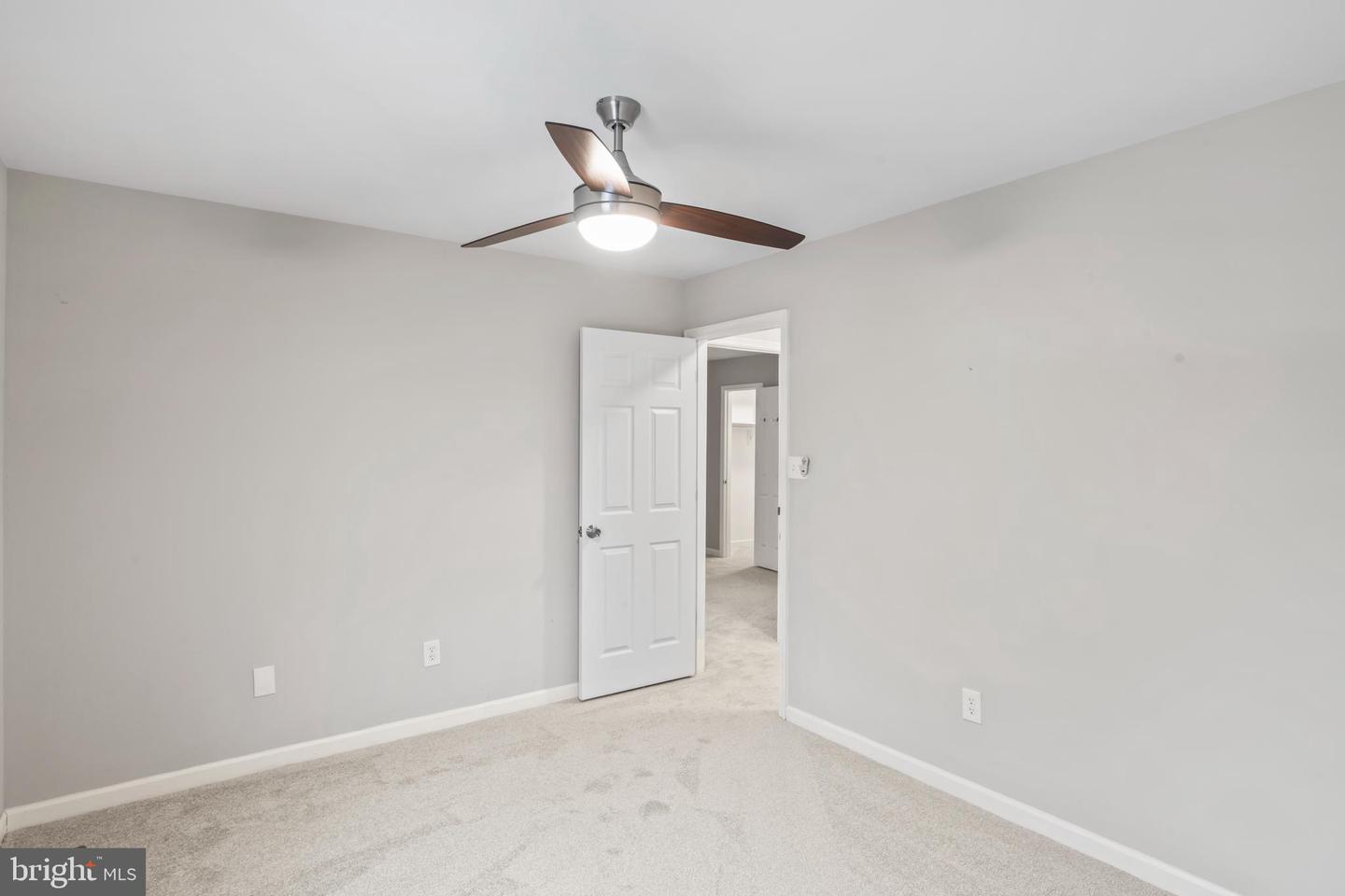 1407 SKYHAVEN CT, HERNDON, Virginia 20170, 3 Bedrooms Bedrooms, ,3 BathroomsBathrooms,Residential,For sale,1407 SKYHAVEN CT,VAFX2257578 MLS # VAFX2257578