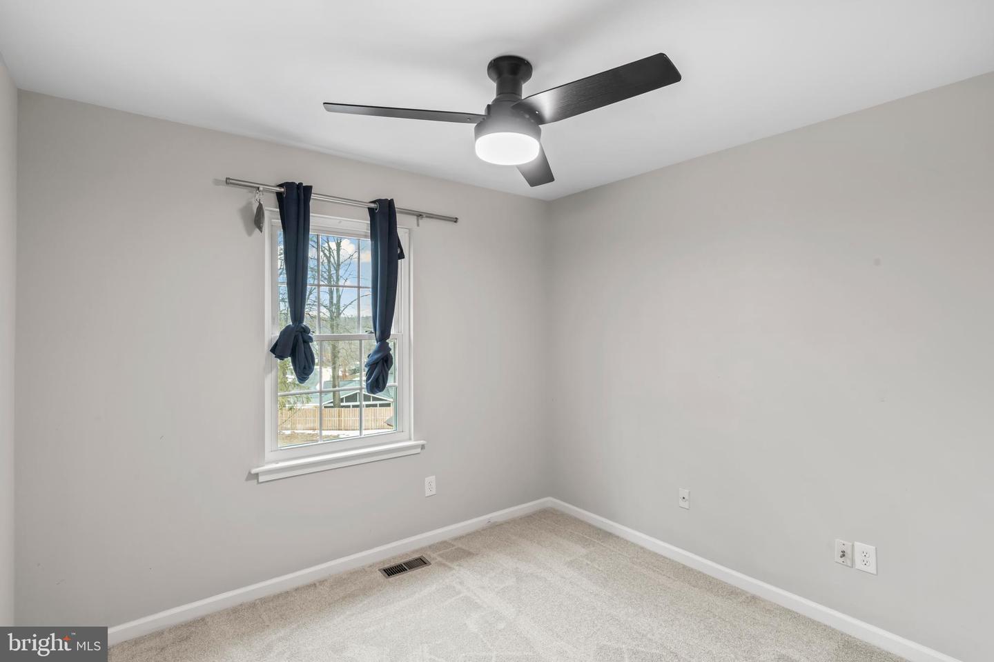 1407 SKYHAVEN CT, HERNDON, Virginia 20170, 3 Bedrooms Bedrooms, ,3 BathroomsBathrooms,Residential,For sale,1407 SKYHAVEN CT,VAFX2257578 MLS # VAFX2257578