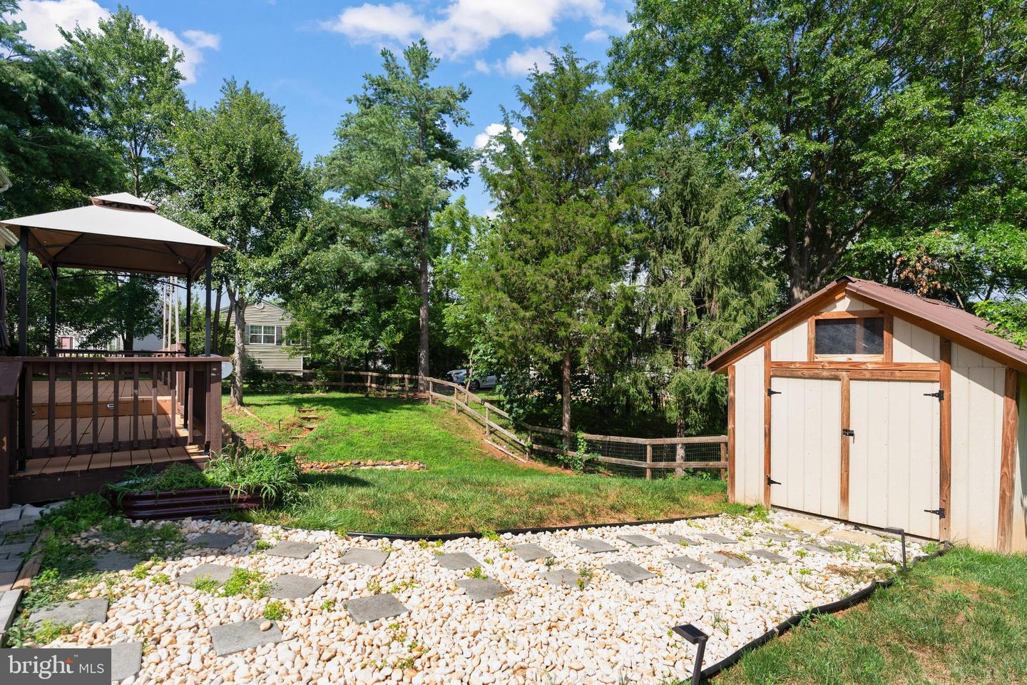 1407 SKYHAVEN CT, HERNDON, Virginia 20170, 3 Bedrooms Bedrooms, ,3 BathroomsBathrooms,Residential,For sale,1407 SKYHAVEN CT,VAFX2257578 MLS # VAFX2257578