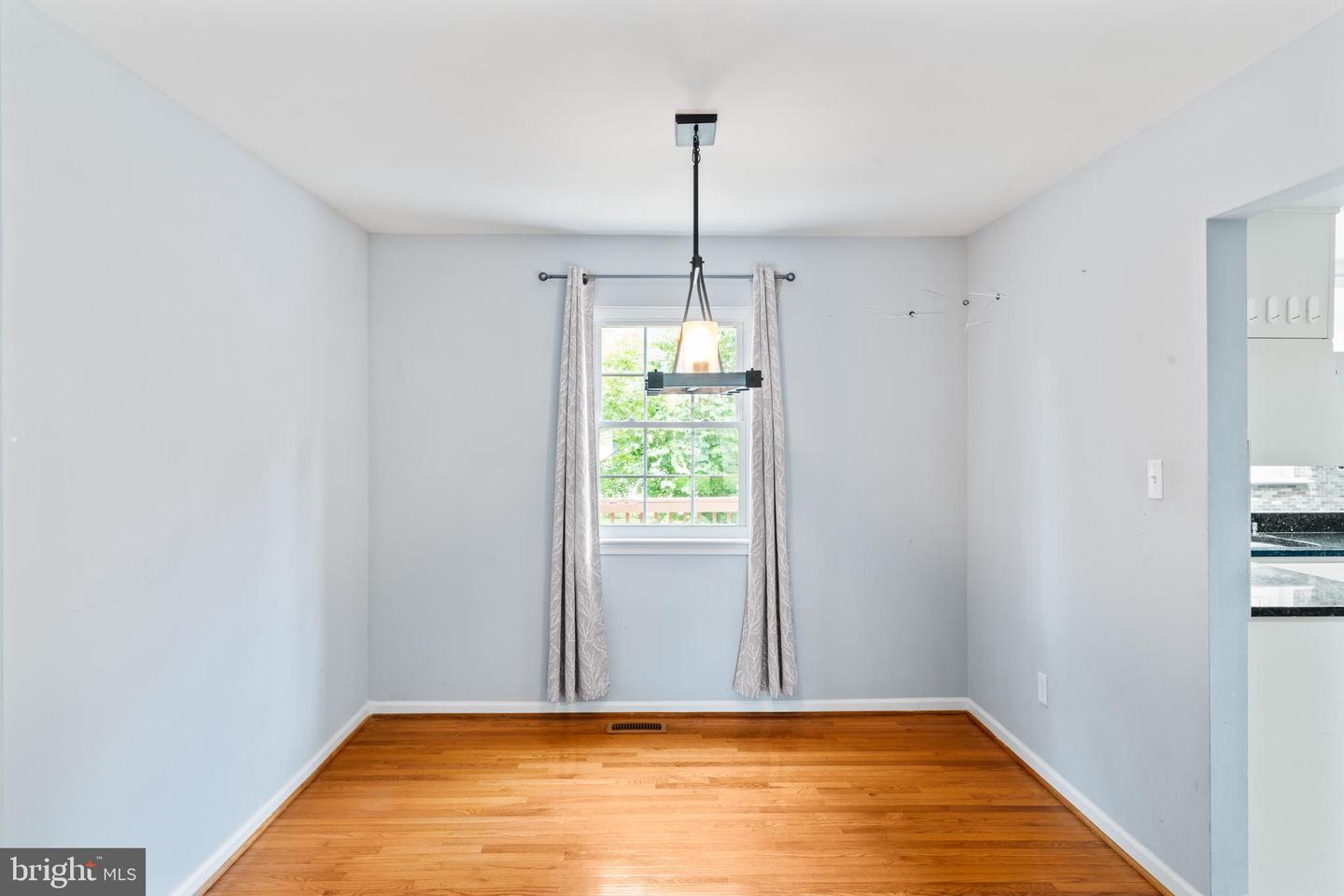 1407 SKYHAVEN CT, HERNDON, Virginia 20170, 3 Bedrooms Bedrooms, ,3 BathroomsBathrooms,Residential,For sale,1407 SKYHAVEN CT,VAFX2257578 MLS # VAFX2257578