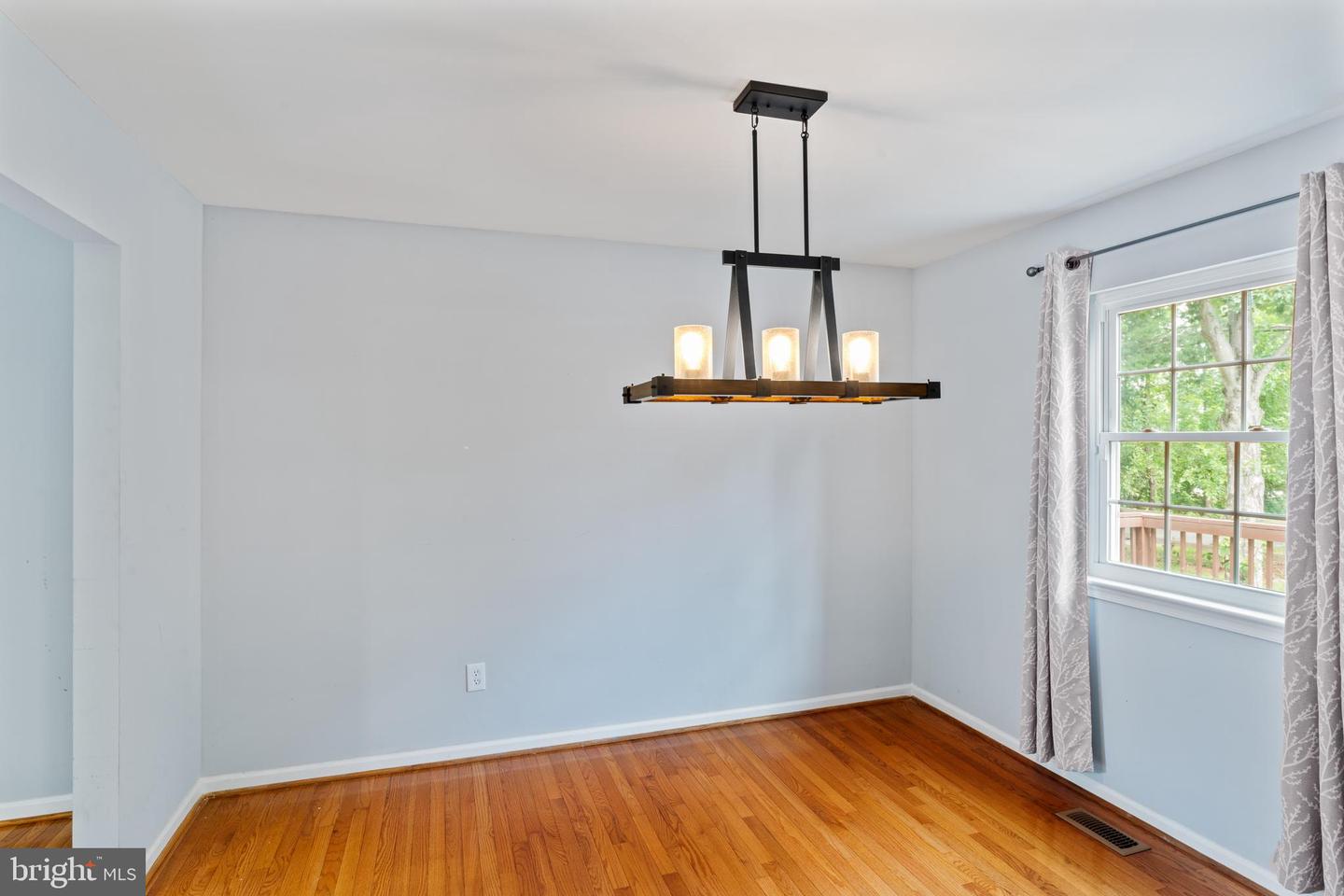 1407 SKYHAVEN CT, HERNDON, Virginia 20170, 3 Bedrooms Bedrooms, ,3 BathroomsBathrooms,Residential,For sale,1407 SKYHAVEN CT,VAFX2257578 MLS # VAFX2257578