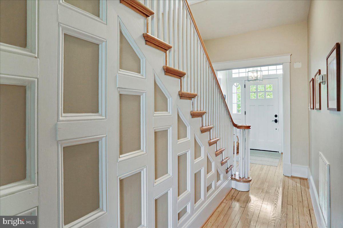 601 S WEST ST, CULPEPER, Virginia 22701, 4 Bedrooms Bedrooms, ,3 BathroomsBathrooms,Residential,For sale,601 S WEST ST,VACU2011710 MLS # VACU2011710