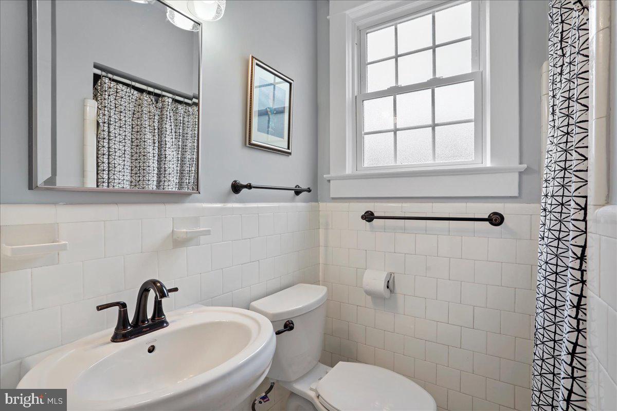 601 S WEST ST, CULPEPER, Virginia 22701, 4 Bedrooms Bedrooms, ,3 BathroomsBathrooms,Residential,For sale,601 S WEST ST,VACU2011710 MLS # VACU2011710