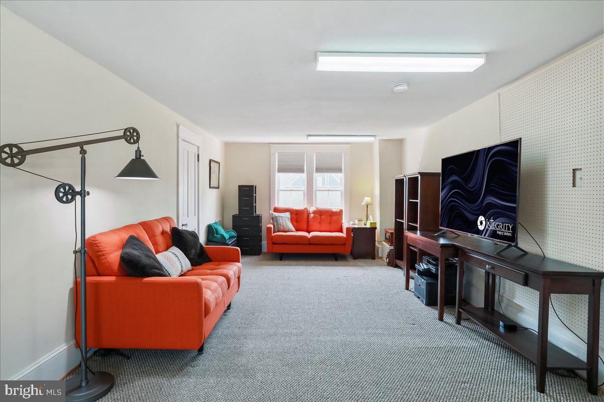 601 S WEST ST, CULPEPER, Virginia 22701, 4 Bedrooms Bedrooms, ,3 BathroomsBathrooms,Residential,For sale,601 S WEST ST,VACU2011710 MLS # VACU2011710