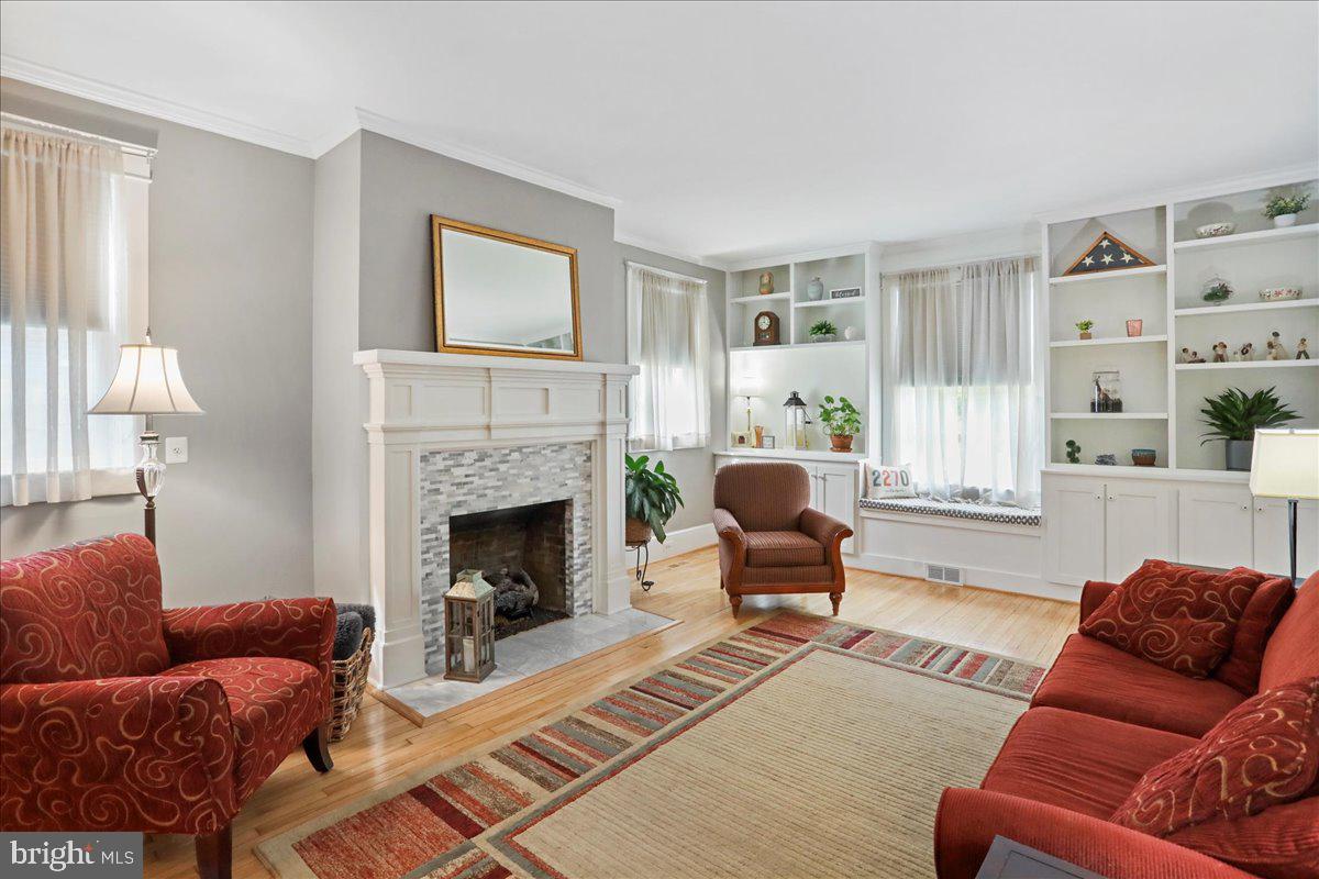 601 S WEST ST, CULPEPER, Virginia 22701, 4 Bedrooms Bedrooms, ,3 BathroomsBathrooms,Residential,For sale,601 S WEST ST,VACU2011710 MLS # VACU2011710