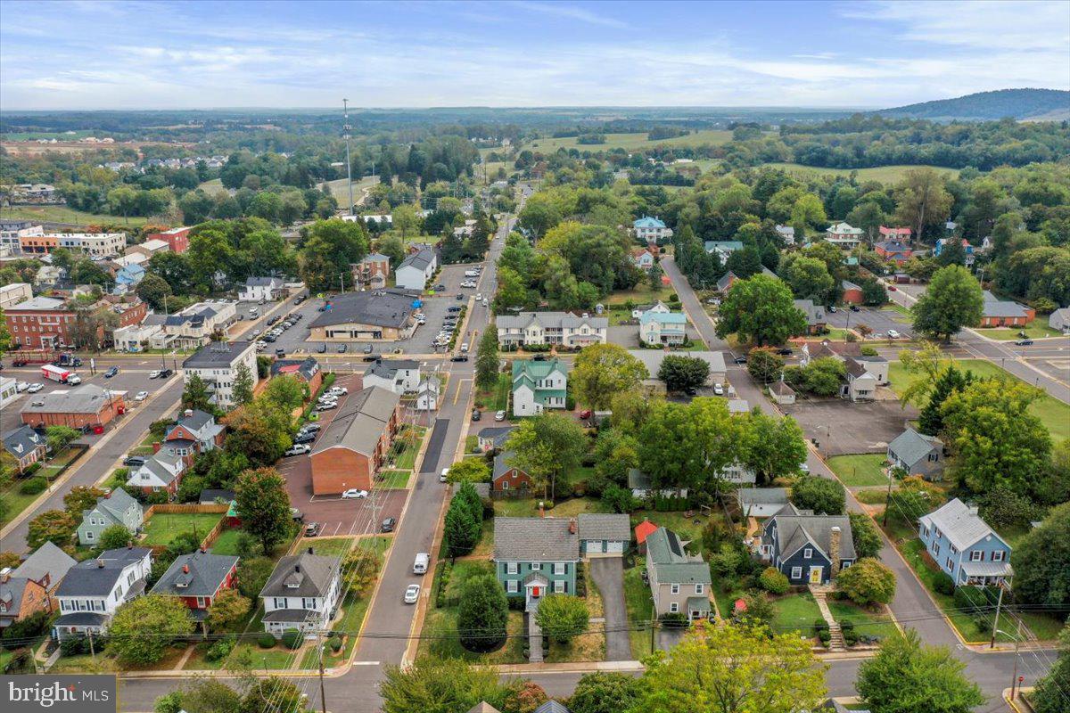 601 S WEST ST, CULPEPER, Virginia 22701, 4 Bedrooms Bedrooms, ,3 BathroomsBathrooms,Residential,For sale,601 S WEST ST,VACU2011710 MLS # VACU2011710