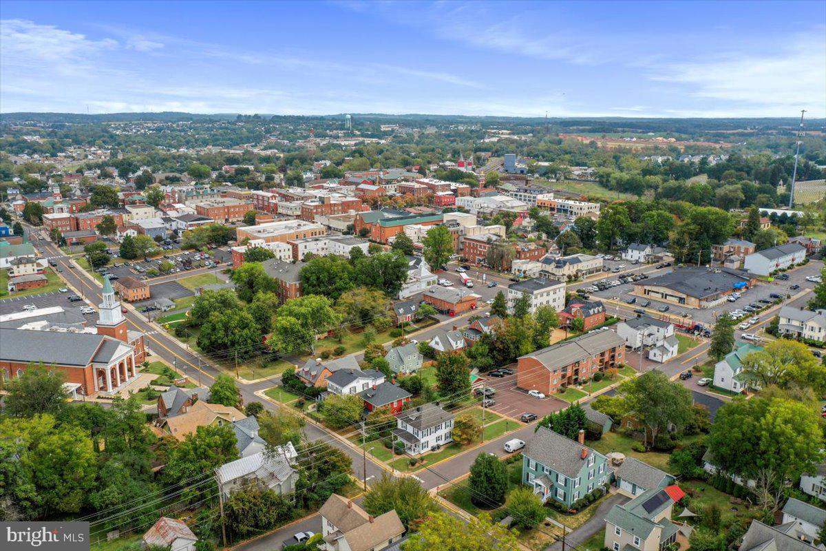 601 S WEST ST, CULPEPER, Virginia 22701, 4 Bedrooms Bedrooms, ,3 BathroomsBathrooms,Residential,For sale,601 S WEST ST,VACU2011710 MLS # VACU2011710