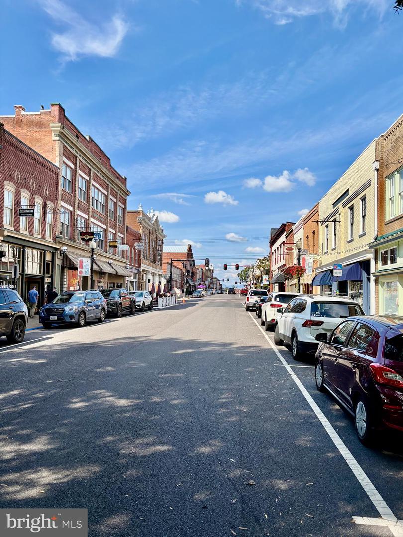 601 S WEST ST, CULPEPER, Virginia 22701, 4 Bedrooms Bedrooms, ,3 BathroomsBathrooms,Residential,For sale,601 S WEST ST,VACU2011710 MLS # VACU2011710